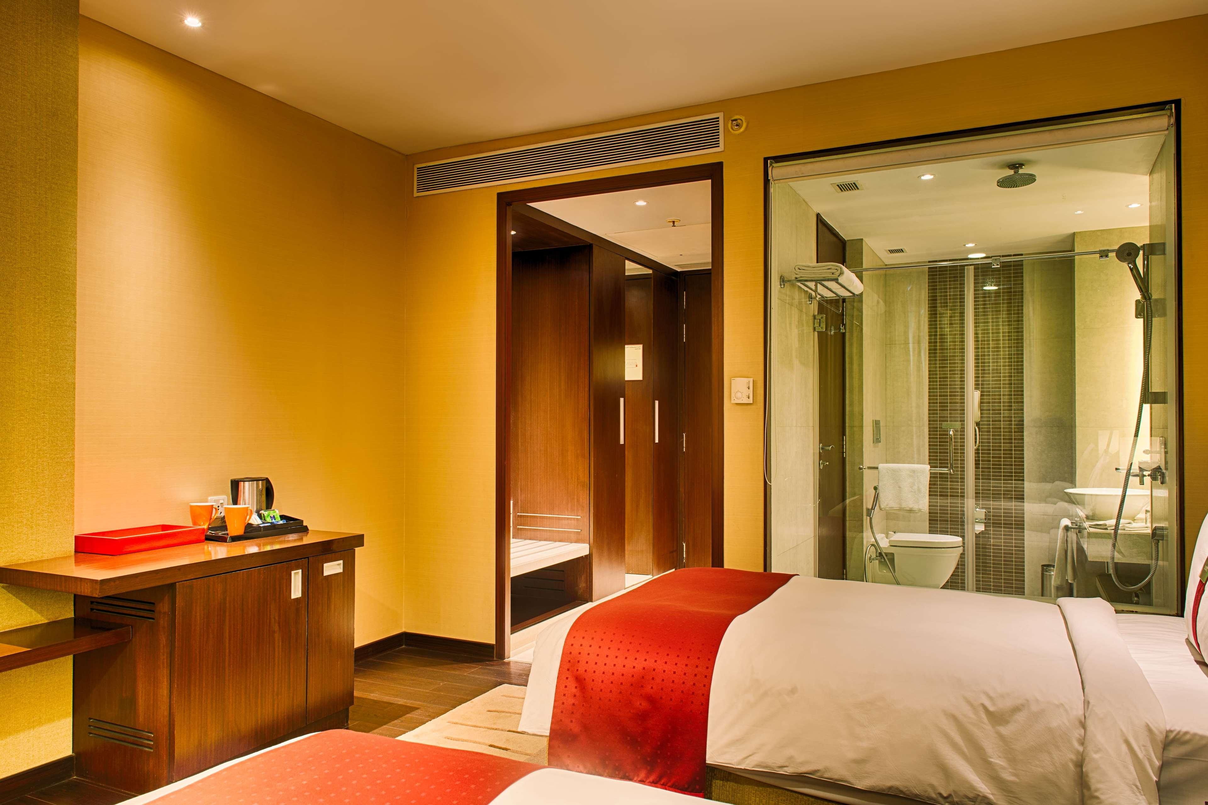 Ramada Plaza By Wyndham Pune Hinjewadi Dāpuri エクステリア 写真