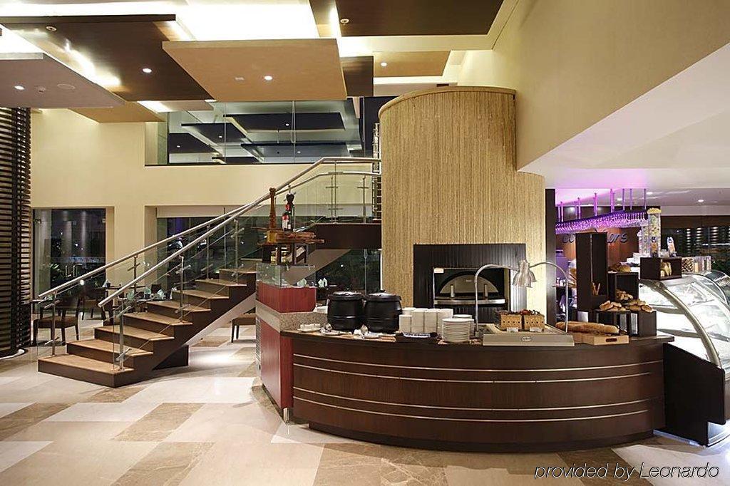 Ramada Plaza By Wyndham Pune Hinjewadi Dāpuri エクステリア 写真